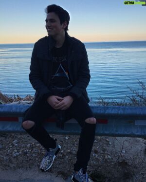 Liam Attridge Instagram - Pink Floyd Dark Side Of The Moon