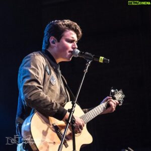 Liam Attridge Instagram - American idol tour is lit!!