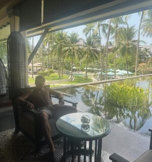 Liam Pitts Instagram - 🏝️🐉🌊