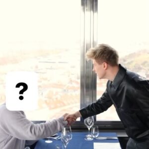Libor Bouček Instagram - Je to tady! Markeťák zamakal a domluvil na pozvánku do Fóra Karlín @liborboucek , má to ale háček….