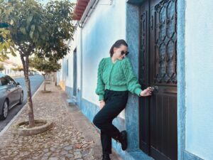 Lídia Muñoz Instagram - Avó, comprámos uma casa na terra que te viu nascer

Um sonho que começou teu e acabou concretizado por nós.
Será que estás aí a ver? 

Estando tão longe, sinto-me cada vez mais perto de ti.

♥️

Muitas novidades a caminho 🤭