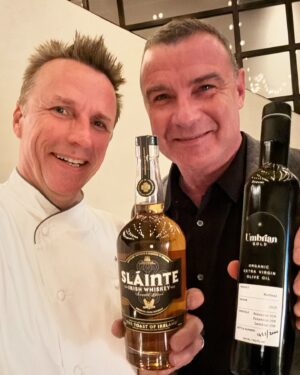 Liev Schreiber Instagram - Just two friends sharing things they love 🥃 #cheers #sláinte