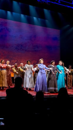 Liisi LaFontaine Instagram - Make way for the Sisters Clarke! Happy Opening to the company of @gunandpowdermusical! 💙🔥