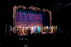 Liisi LaFontaine Instagram - Our final performance of @gunandpowdermusical is tonight. What an honor it has been to “saddle up and ride into the wide open plains” with this show. We tip our hats to our audiences and to everyone who worked so very hard to bring it to life. 🤠

📸@rebeccajmichelson