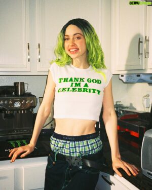 Lil Aaron Instagram - thank god… new merch out now! 💚📸 hazheart.com