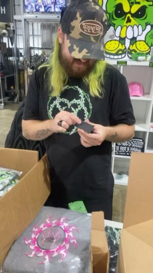 Lil Aaron Instagram - new @hazheart666 x @slushcult fingerboards now available. pick one up at @alligatorjesus showroom 🔥🔥