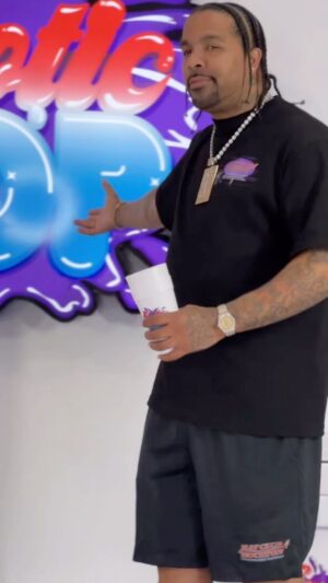 Lil' Flip Instagram - Cheers to the cans..available online now.🙏🏾
@rap101economics X @exoticpopxpopexotico_almeda 
📲EXOTICPOP.COM 🚚EXOTICPOPDISTRIBUTION.COM