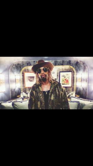Lil' Jon Instagram - @stetsonusa BOOTS AND HAT 🤠 @littlebitbrand WIT THE GEAR ….. @shawtyputt 🎥