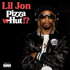 Lil' Jon Instagram - NEW FLAVORS SO CLUTCH....NO ONE OUTPIZZAS THA HUT!!!! HOPPED IN THA STUDIO WIT @pizzahut TO DROP THIS MINI TRACK
🍕🗣🔥THAT NEW HOT HONEY PIZZA AND WINGS GOT A KICK...wHut⁉️#PizzawHut #PizzaHut_Partner