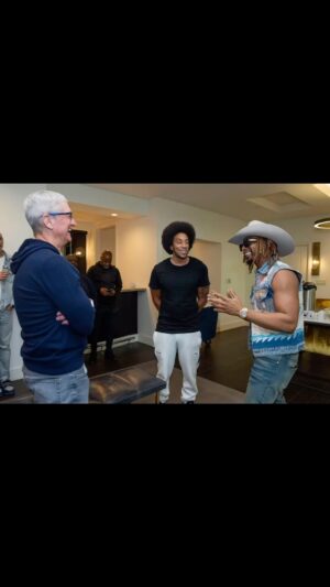 Lil' Jon Instagram - WHEN YOU TELL TIM ABOUT THE NIGHT YOU LOST @usher 😂