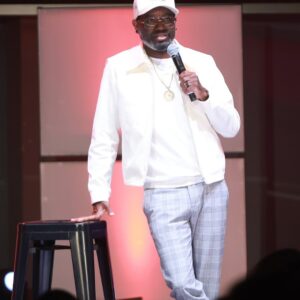 Lil Rel Howery Instagram - Thursday Night was a movie. A great line up of hilarious comedians for the @dwyanewade curated @netflixisajoke festival show “Why We Gather” at the Miracle Theatre. So much fun shout out to all the amazing comics that rocked out and everyone who came out. Been rocking with DWade and the fam for a while now it felt real full circle to be doing this show in LA!!!! #ChitownFinest #NetflixIsAJokeFestival2024 #WhyWeGather #GreatTimea