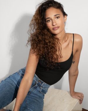 Lili-Ann De Francesco Instagram - Officially part of the family @emamodels 🩷