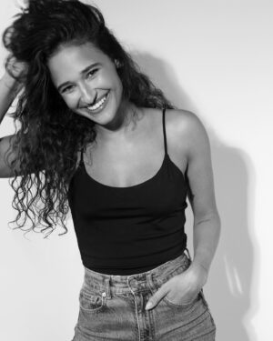 Lili-Ann De Francesco Instagram - Officially part of the family @emamodels 🩷