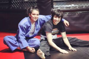 Liliya Shakirova Instagram - #bjj #treiningtime #bukagym #wrestlingday #uzbekistan #tashkent #womanteam #womanwrestling #boxing #jiujitsu #grappling #bjjgirls #brazilianjiujitsu #nogi #ufc  #champions #mmauz