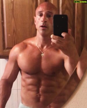 Lillo Brancato Instagram - SUMMERTIME SHREDDING 🙏🏼❤️🤞🏼💪🏼 #sobriety #fitness #cardio #healthylifestyle #healthyliving #diet #eatingclean #cleaneating #weighttraining #thankful #grateful #blessed #freedom #secondchances #Godisgreat #discipline #determination #mentalstrength
