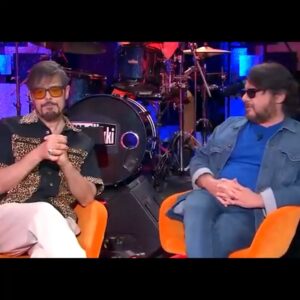 Lillo Petrolo Instagram - Il nuovo film scritto e diretto da Lillo e Greg.
VaLerio LundiNi #LilloeGreg #UnaPezzaDiLundini