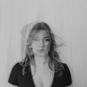Actress Lilly Dreesen HD Instagram Photos and Wallpapers October 2022