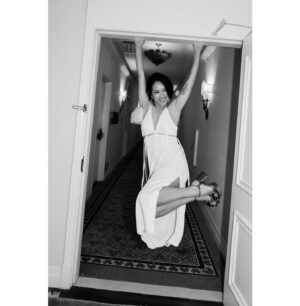 Lily Du Instagram - 9/10000 more pics from the wedding. verticals.
📸: @connieandstewart