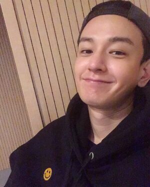 Lim Ju-hwan Instagram - Day off!!!! Fire!!!!🔥