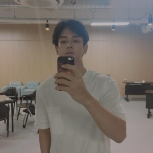 Lim Ju-hwan Instagram - practice, practice, practice.
alone

하……아……..
이걸 왜 한다고 했지 ㅋㅋㅋㅋㅋㅋㅋㅋ때려쳐? ㅋㅋ