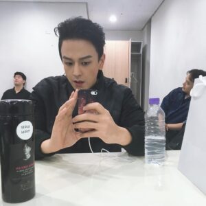 Lim Ju-hwan Instagram - ⠀ 15회 - 2회 = 13회

⠀ 얼마 남지 않았어요. 티켓예약Gogo