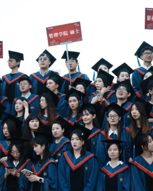 Lim Mei Fen Instagram - Best birthday gift ever…graduated from Beijing Film Academy on the eve of my birthday. 

最牛的生日礼物：生日前夕从北京电影学院毕业啦!🎓🎂 

#beijingfilmacademy #birthdaygift