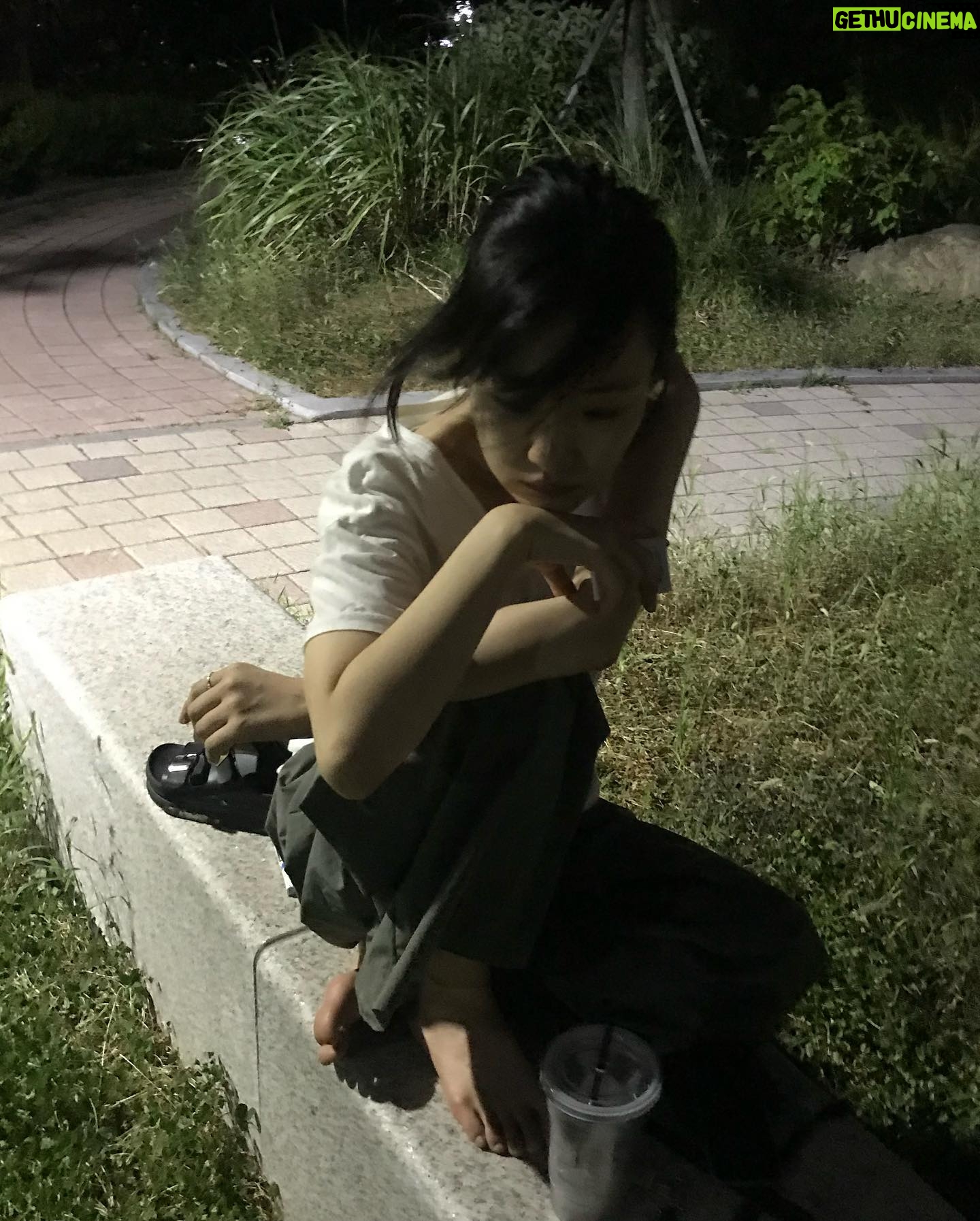 Lim Se-joo - 651 Likes - 오늘 데이트 사진과 18년 친구 폰에 있는 사진들😭