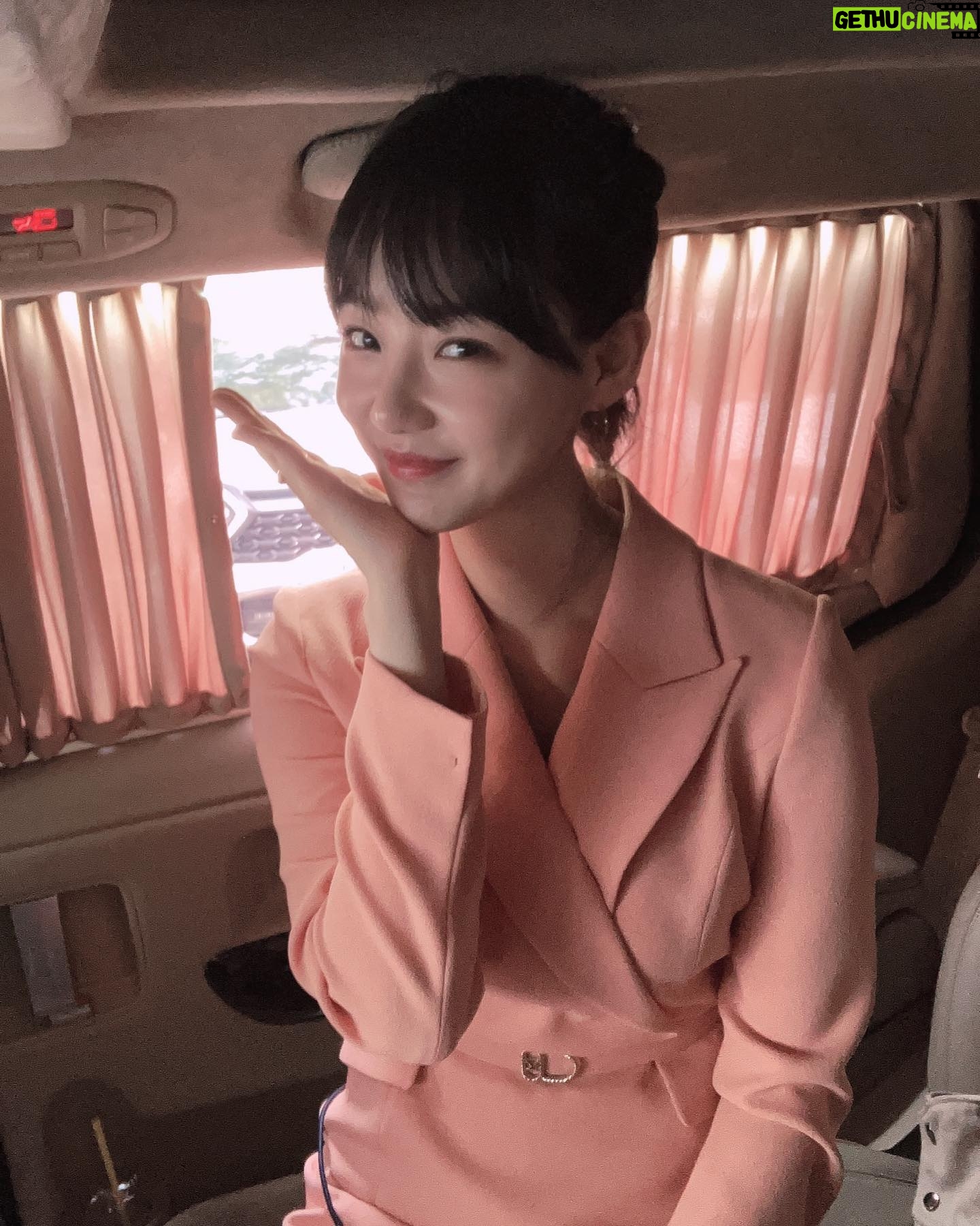 Lim Se-joo - 733 Likes - 이뿐척..