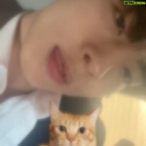 Lim Sung-kyun Instagram - 첫눈 맞은날🙂
