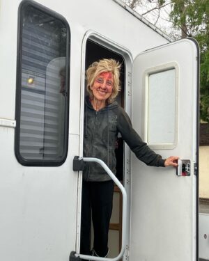 Lin Shaye Instagram - Happy camper