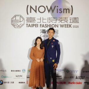 Lin Zoey Instagram - 榮幸參加了GIOIA PAN 潘怡良老師
2020春夏時裝發表會👗👔👠
喜歡好多老師在服飾上的巧思與細節

謝謝 @mlckey6881 其偉老師邀請🥰 
讓我們有個愉快的夜晚！！
#潘怡良 
#臺北時裝週