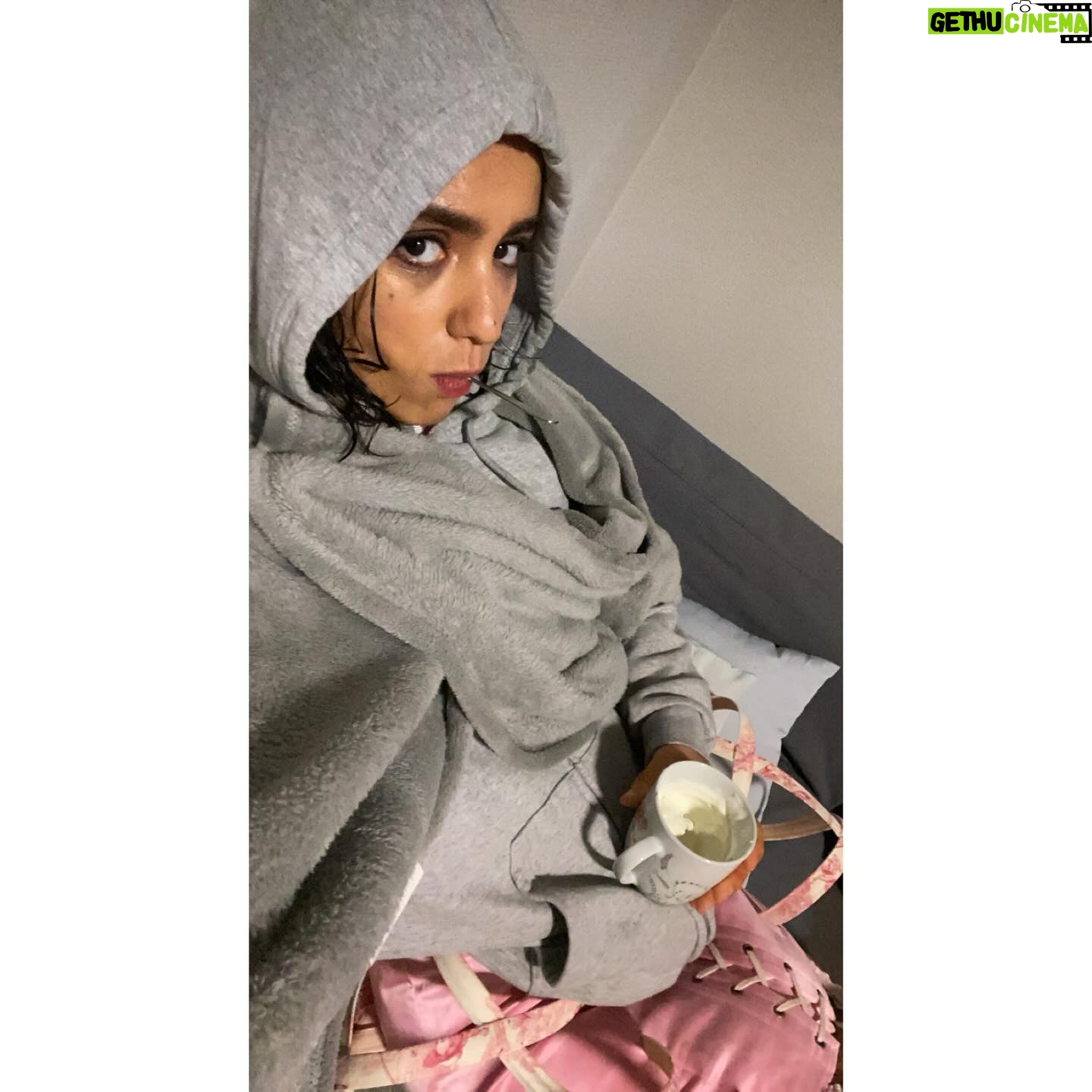 Lina El Arabi - 6.5K Likes - Netflix VS Reality
@netflixfr
