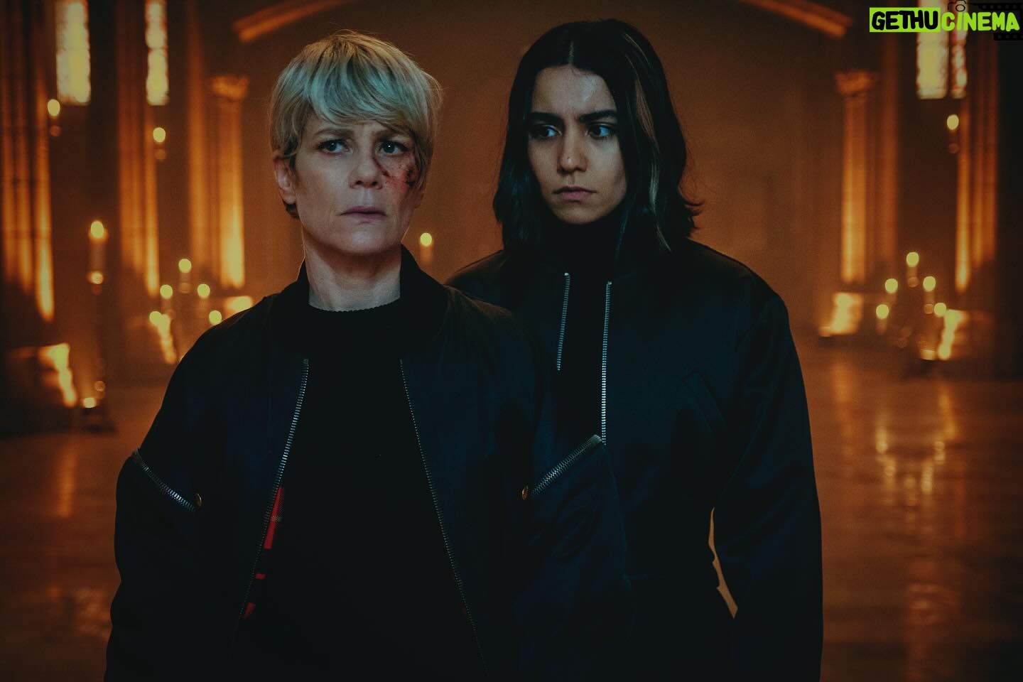 Lina El Arabi - 3.1K Likes - « On ne naît pas Furie, on le devient »
FURIES, le 1er Mars sur @netflixfr