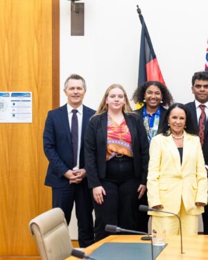 Linda Burney Instagram - When you meet young mob like this, it's hard to not get inspired about big ideas.

It was a highlight of my week meeting with members of the First Nations Education Youth Advisory Group.

They're young Indigenous people from around the country who are sharing their experiences with Government.

Because we can make better progress on closing the gap when we listen.