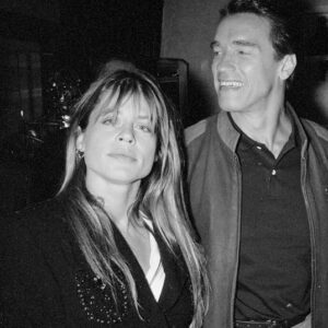 Linda Hamilton Instagram - Happy birthday! 
@schwarzenegger