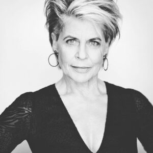 Linda Hamilton Instagram - I was very pleased that all of the years had passed, because I could fill the years up with so much backstory and inner life that could power the character.
I thought there were a lot of crayons in that box that I can color with. #interview