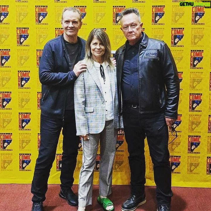 Linda Hamilton - 2.6K Likes - ❤
#comiccon