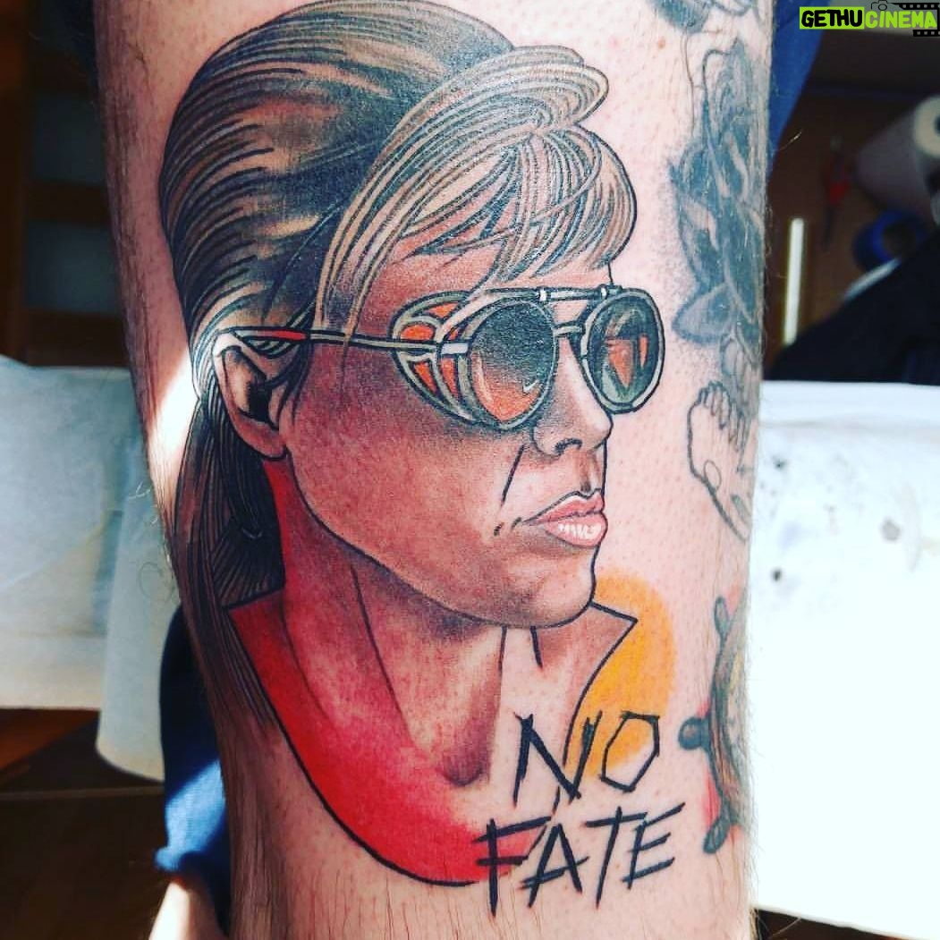 Linda Hamilton - 414 Likes - Badass #tattoo