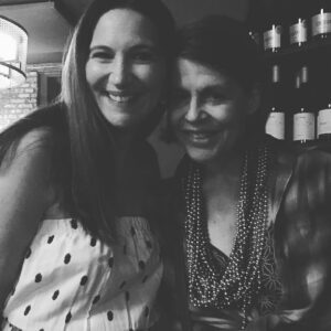 Linda Hamilton Instagram - It's ladies' night 
#happyfridaythe13th