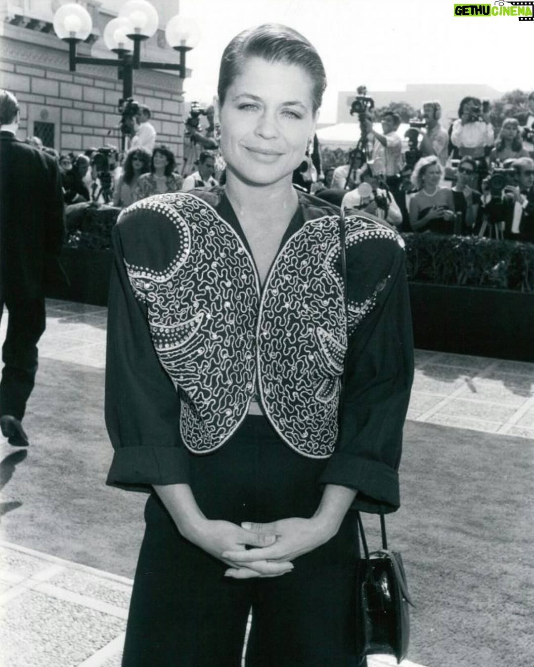 Linda Hamilton - 451 Likes -