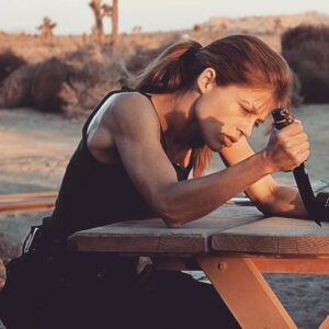 Linda Hamilton Instagram - "You know what I mean?"
🔪