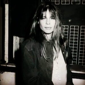 Linda Hamilton Instagram - Looking back in time #photography
