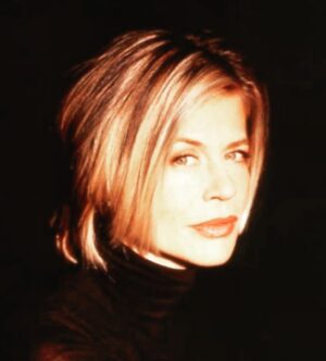 Linda Hamilton Instagram - Hi there!
#flashbackfriday