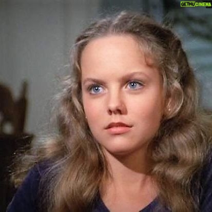 Linda Purl - 1.6K Likes - Just starting out... what a baby.
Hawaii Five-O episode The Hostage
#hawaiifive0 #LindaPurl #tvguestappearances #70stv #tvdrama #ThrowbackThursday
