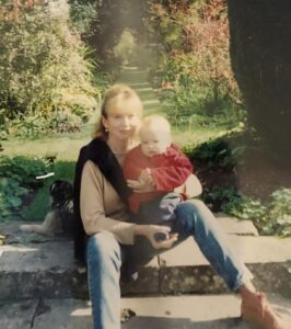 Actress Linda Purl HD Instagram Photos and Wallpapers May 2024