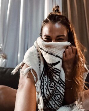 Linda Santaguida Instagram - •••😆🤍••• #october