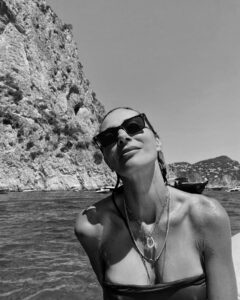 Actress Linda Santaguida HD Instagram Photos and Wallpapers September 2022