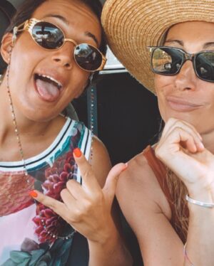 Linda Santaguida Instagram - 𝚅𝚊𝚌𝚊𝚗𝚣𝚎 𝚏𝚒𝚗𝚒𝚝𝚎.
𝚂𝚘𝚗𝚘 𝚜𝚝𝚊𝚝i 𝚐𝚒𝚘𝚛𝚗𝚒 𝚙𝚒𝚎𝚗𝚒 𝚍𝚒 𝚏𝚊𝚖𝚒𝚐𝚕𝚒𝚊 , 𝚍𝚒 𝚌𝚒𝚋𝚘, 𝚍𝚒 𝚛𝚎𝚜𝚙𝚒𝚛𝚒 𝚕𝚞𝚗𝚐𝚑𝚒, 𝚍𝚒 𝚕𝚎𝚝𝚝𝚞𝚛𝚎, 𝚍𝚎𝚕 𝚙𝚛𝚘𝚏𝚞𝚖𝚘 𝚍𝚒 𝚕𝚎𝚐𝚗𝚘 𝚋𝚊𝚐𝚗𝚊𝚝𝚘, 𝚍𝚒 𝚝𝚛𝚊𝚖𝚘𝚗𝚝𝚒, 𝚍𝚒 𝚜𝚘𝚛𝚛𝚒𝚜𝚒, 𝚍'𝚎𝚜𝚙𝚎𝚛𝚒𝚎𝚗𝚣𝚊 (𝚌𝚑𝚎 𝚒𝚗𝚜𝚎𝚐𝚗𝚊 𝚜𝚎𝚖𝚙𝚛𝚎), 𝚍𝚒 𝚖𝚊𝚛𝚎 𝚖𝚊𝚛𝚎 𝚖𝚊𝚛𝚎 𝚖𝚊𝚛𝚎, 𝚍𝚒 𝚜𝚌𝚘𝚐𝚕𝚒 (𝚝𝚊𝚐𝚕𝚒𝚎𝚗𝚝𝚒), 𝚍𝚒 𝚊𝚖𝚒𝚌𝚒 𝚎 𝚏𝚒𝚗𝚝𝚒 𝚊𝚖𝚒𝚌𝚒 𝚖𝚊 𝚜𝚘𝚙𝚛𝚊𝚝𝚝𝚞𝚝𝚝𝚘 𝚍'𝙰𝚖𝚘𝚛𝚎, 𝚚𝚞𝚎𝚕𝚕𝚘 𝚍𝚎𝚕𝚕𝚊 𝚖𝚒𝚊 𝚏𝚊𝚖𝚒𝚐𝚕𝚒𝚊 𝚎 𝚍𝚎𝚕𝚕𝚊 𝚖𝚒𝚊 𝚝𝚎𝚛𝚛𝚊. 
𝙶𝚛𝚊𝚣𝚒𝚎 𝚟𝚒𝚝𝚊.