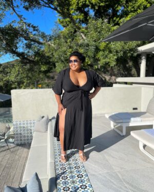 Lindiwe Mazibuko Instagram - What winter, angel? ☀️ 

📸 @dollardebbie