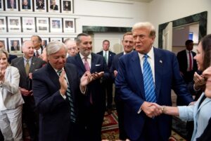Lindsey Graham Instagram - Republicans are unified heading into November. 🇺🇸

It was my pleasure to join President Donald J. Trump today. 

45 🤝 47